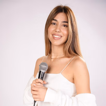 מור חן במופע סטנדאפ