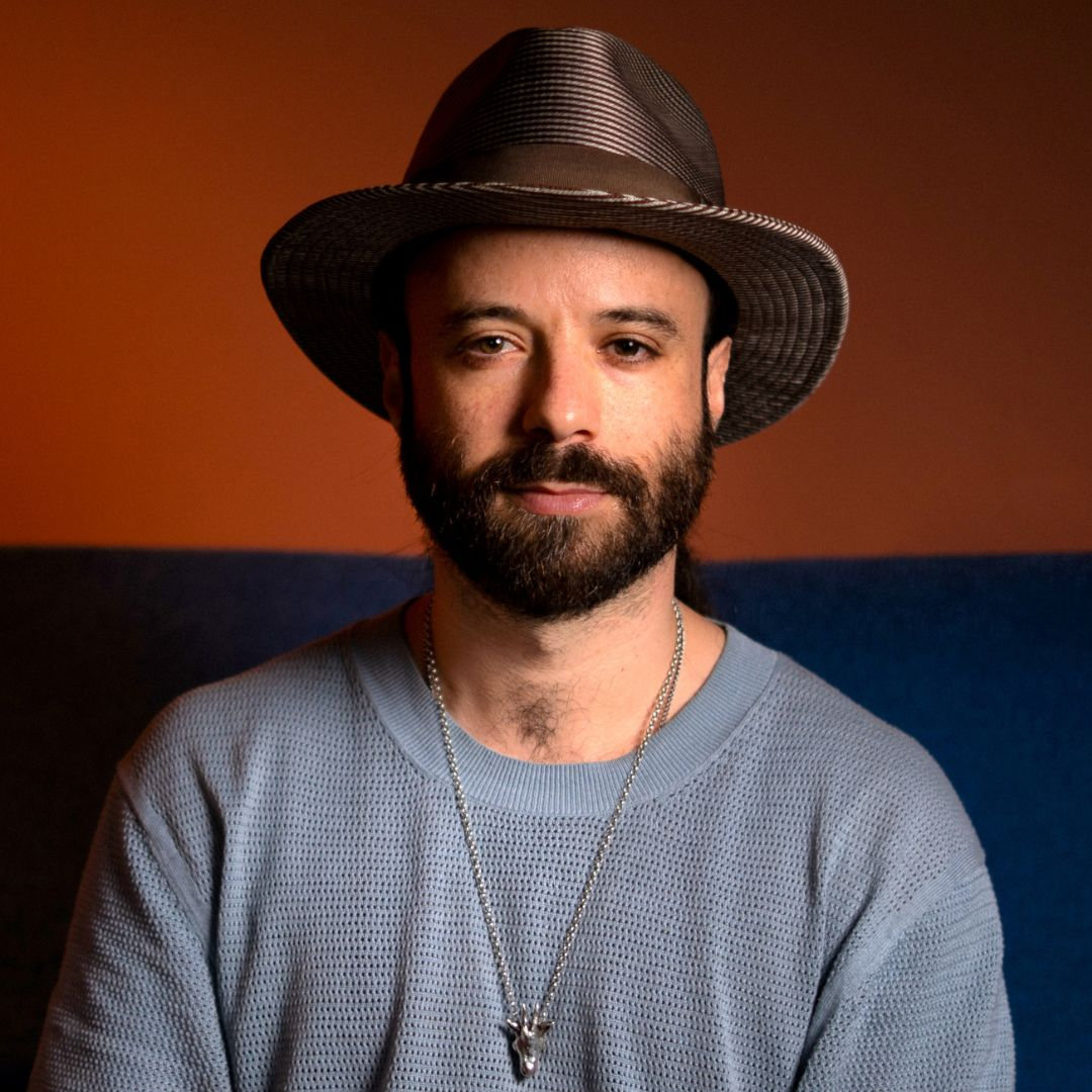 רוני גורן בן צבי — סיפור כיסוי