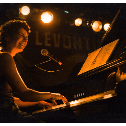 רות דולורס וייס