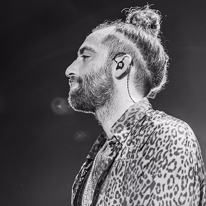 טונה -מופע צהרים