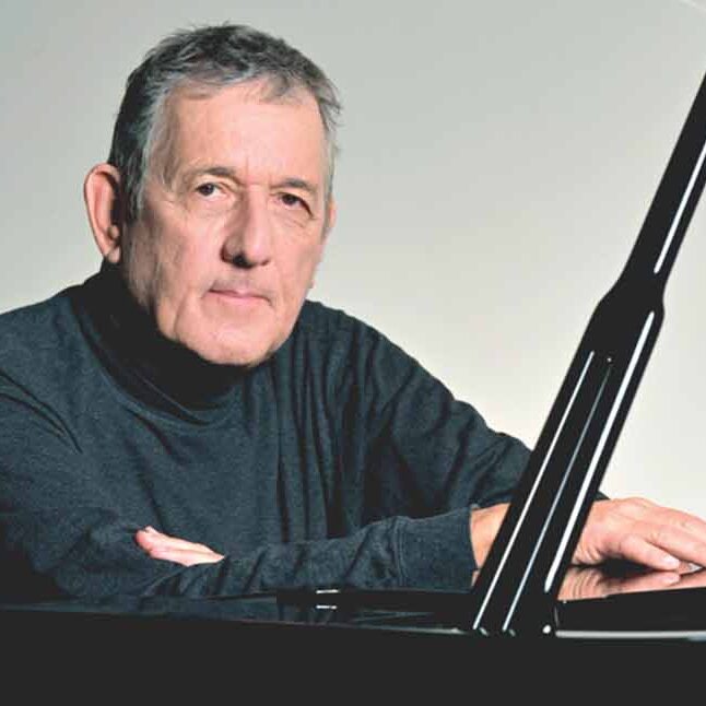 The main thing is the words.