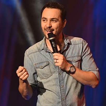 גיורא זינגר במופע סטנדאפ